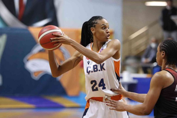 Çukurova Basketbol Çeyrek Finalde