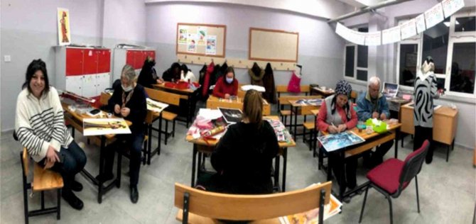 Gediz’de ’Kat’ı Sanatı Kursu’ Açıldı