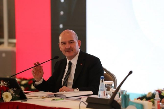 Bakan Soylu: “Türkiye’de 3 Milyon 700 Bin Civarında Olmak Üzere Geçici Koruma Statüsünde Suriyeli Var”
