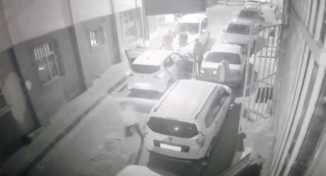 Kağıthane’de Uygulamadan Kaçan Şahıs Yakalandı: Şahsın Kaçtığı Anlar Kamerada