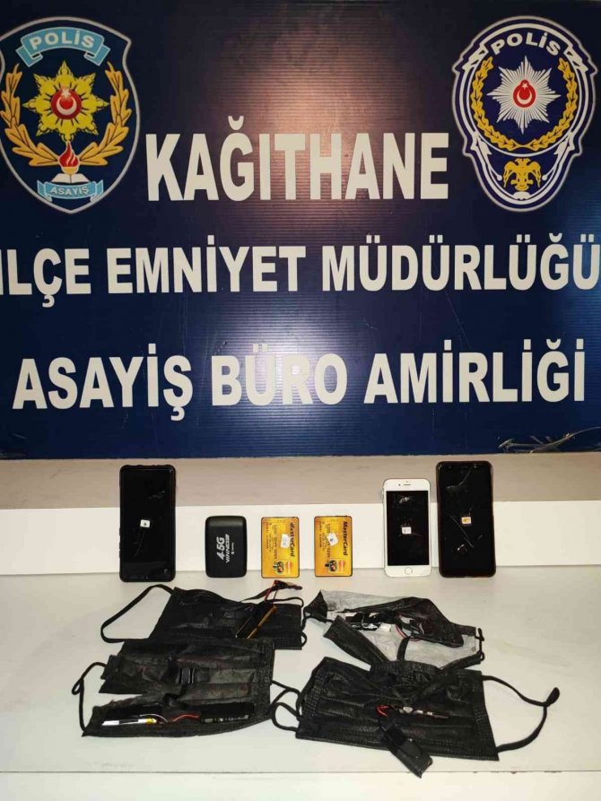 İ̇stanbul’da Sınavda Akılalmaz Olay: Maskelerine Kamera Düzeneği Kurup Kopya Çektiler