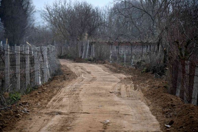 Kuşadası Belediyesi’nden Çiftçiye Tam Destek