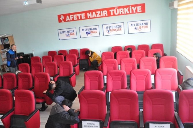 Öğrencilere Farkındalık Eğitimi