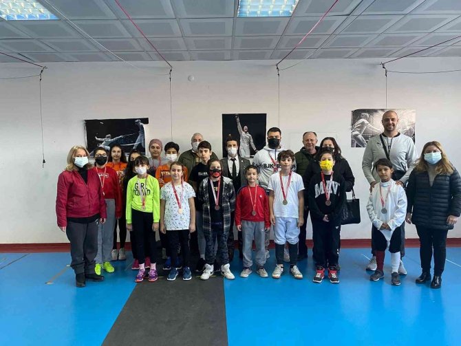 Okul Sporlarında 4 Branş Daha Tamamlandı