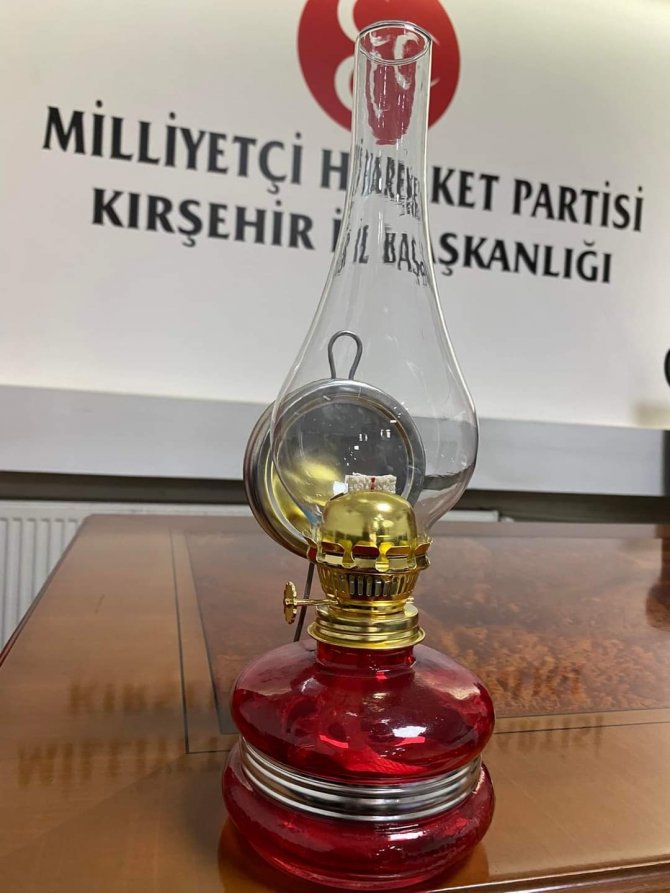 Mhp Kırşehir İ̇l Başkanı Kılıçdaroğlu’na Kandil Gönderdi