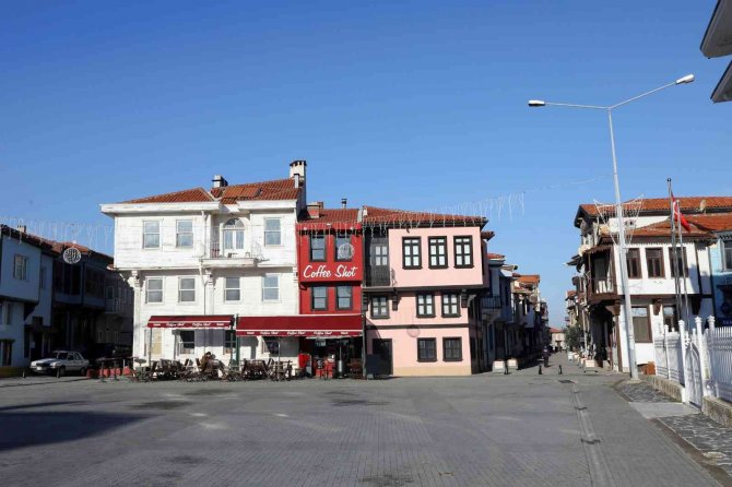 Anıtlar Kurulu, Girit Mahallesi Ve Çevresi İçin Hazırlanan Planı Onayladı