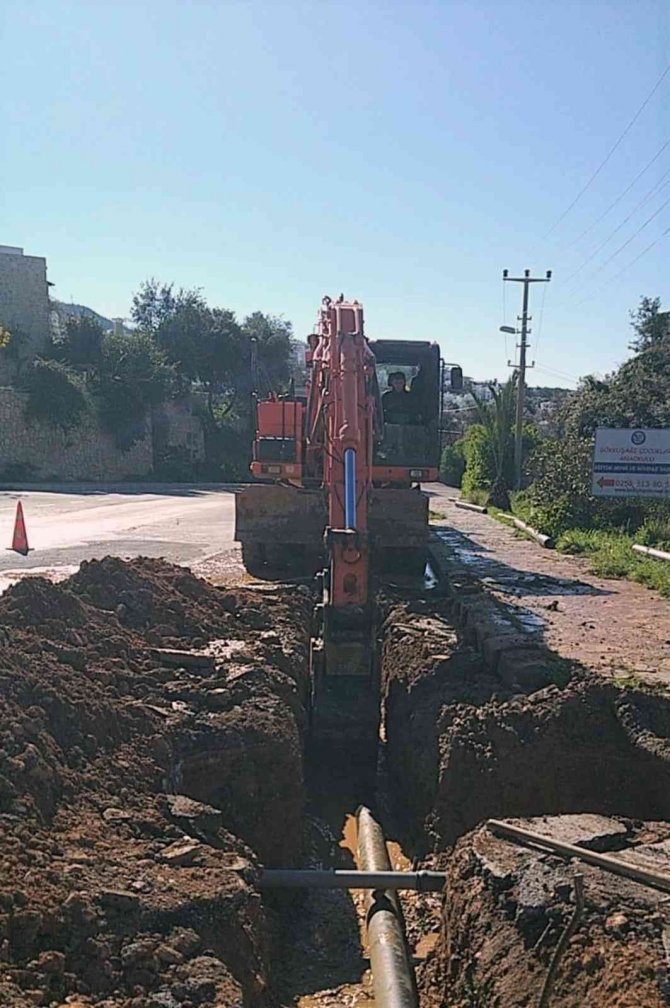 Bodrum’da İçme Suyu Hatlarını Yenileniyor