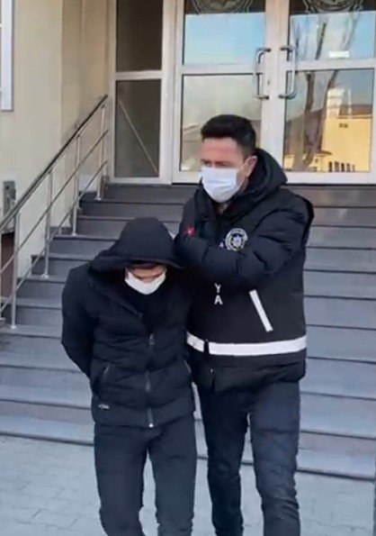 Sakarya Polisinden 19 Farklı Adrese Operasyon: 19 Gözaltı