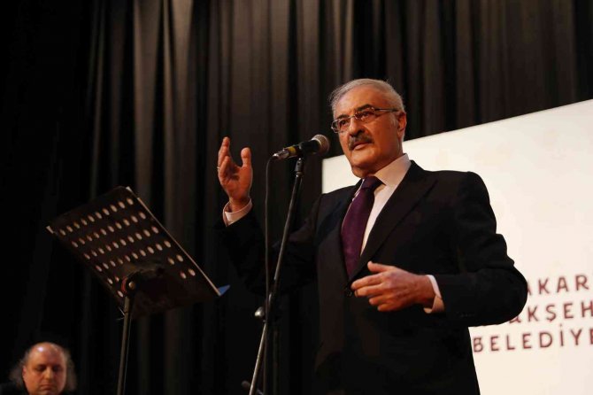 Akm’de Münip Utandı İle Türk Müziği Şöleni