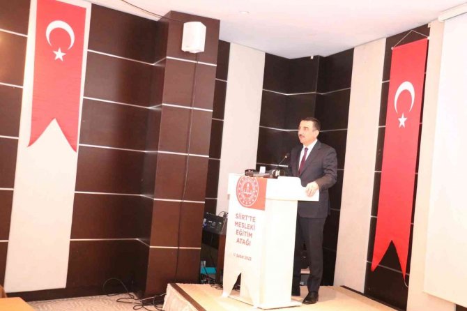 Siirt’te Mesleki Ve Teknik Eğitim Çalıştayı Düzenlendi