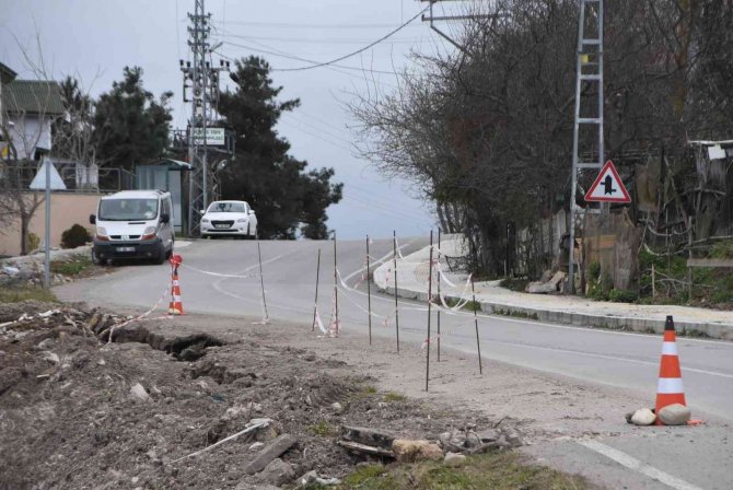 Sinop’ta Yaşanan Heyelanlar Vatandaşları Tedirgin Ediyor