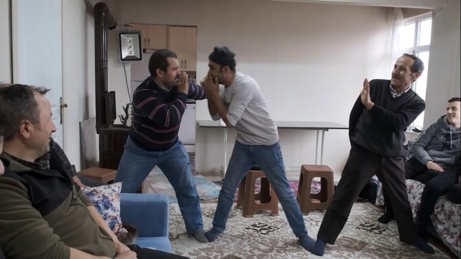 Köy Halkı Geleneksel Kış Festivalinde Bir Araya Geldi