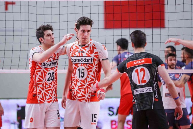 Genç Voleybolcu Ege Can Avcıl, Max Potential Ailesine Katıldı