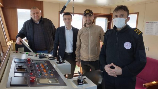 Türkeli Limanı’nda Temizleme Çalışması