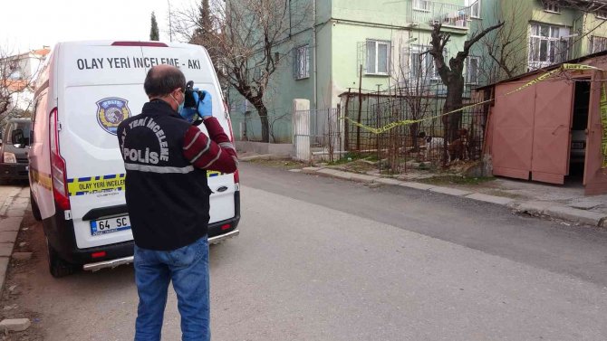 Komşuların Köpek Kavgasında Kan Aktı; 1 Ağır Yaralı