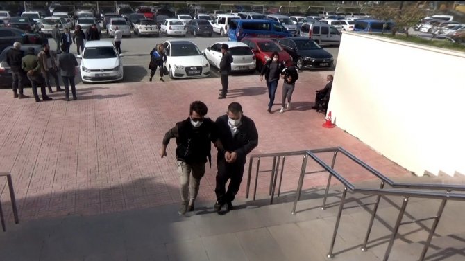 Uyuşturucu Operasyonunda 2 Kişi Adliyeye Sevk Edildi
