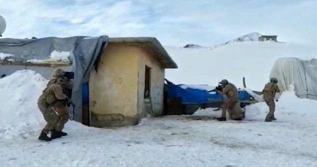 Van Merkezli 3 İlde Terör Operasyonu: 4 Tutuklama