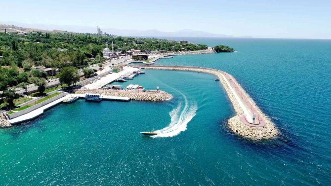 Edremit Belediyesinden ‘Gayrimenkuller Satıldı’ İddialarına Açıklama