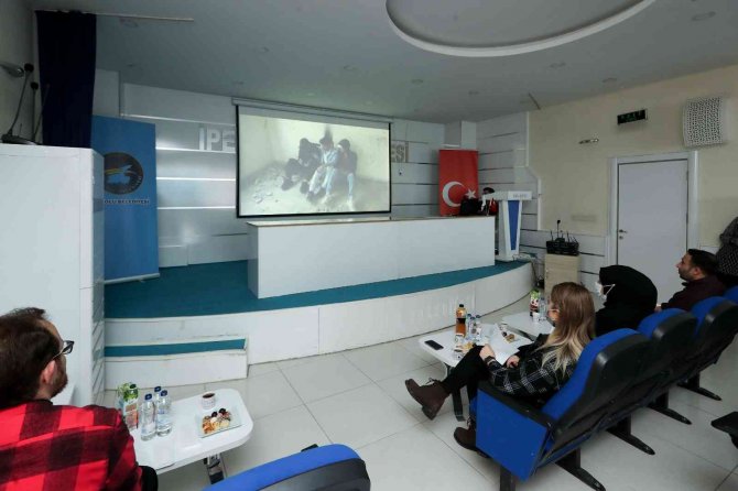 Van’da ‘Resim Ve Kısa Metraj Film Yarışması’nın Kazananları Belli Oldu