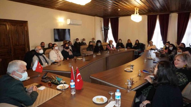 Finike İ̇smail Erol Ortaokulu Erasmus Ortaklarını Finike’de Ağırladı