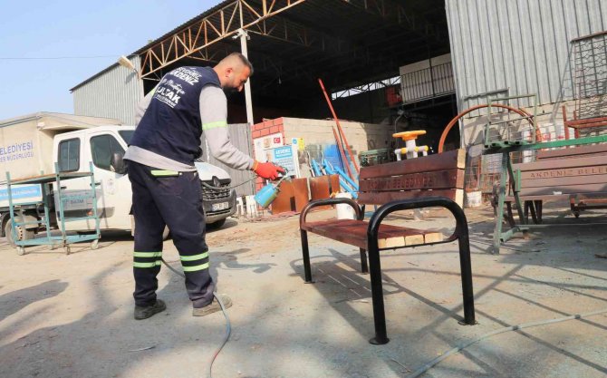 Akdeniz Belediyesi Üretiyor, Yeniliyor, Kazanıyor