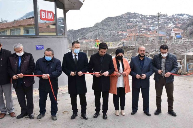 Hanau’daki Irkçı Saldırıda Ölen Fatih Saraçoğlu, Memleketi İ̇skilip’te Anıldı