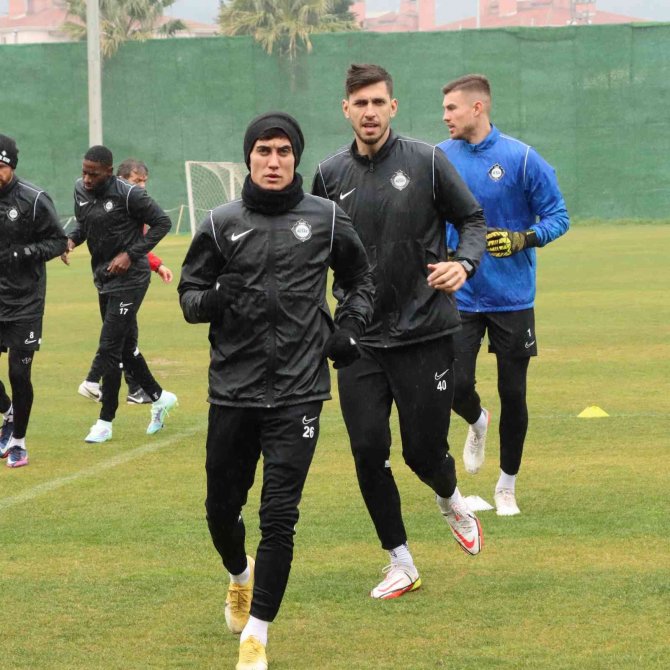 Altay, Beşiktaş Maçı Hazırlıklarını Tamamladı