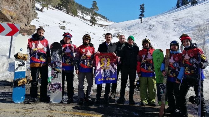 Sahara Milli Parkı Snowboard Tutkunlarına Ev Sahipliği Yaptı