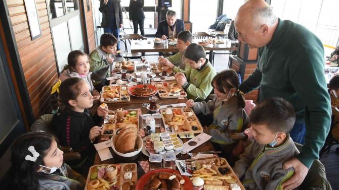 Başkan Başkanları Dinliyor