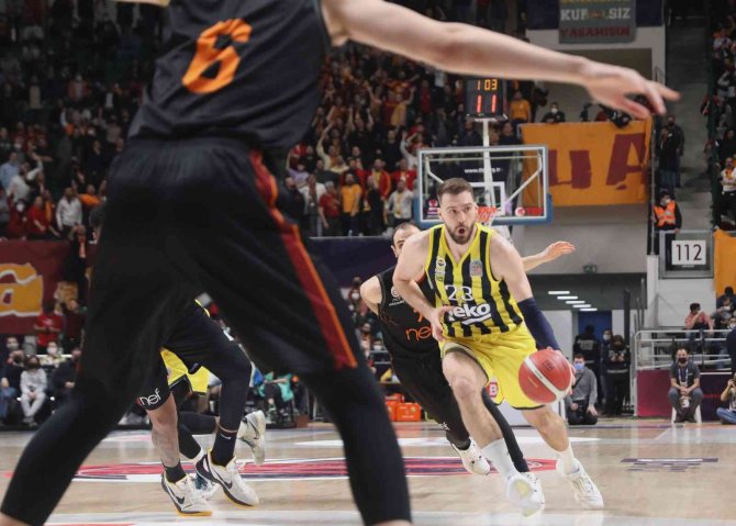 Basketbol Bitci Türkiye Kupası’nın İlk Finalisti Fenerbahçe Beko
