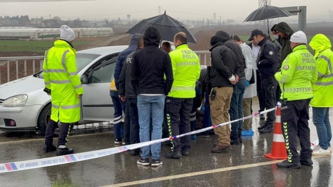 Batman’da Şüpheli Ölüm: Otomobil İçinde 1’i Ölü, 1’i Ağır Yaralı İki Kişi Bulundu