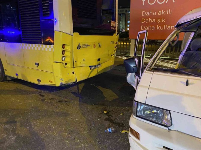 E-5’te Zincirleme Trafik Kazası: 2 Yaralı