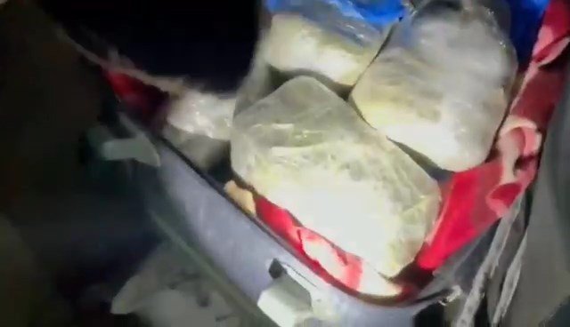 Sahte Hasta Nakil Aracıyla Uyuşturucu Sevkiyatı: 23 Kilo Esrar Ele Geçirildi