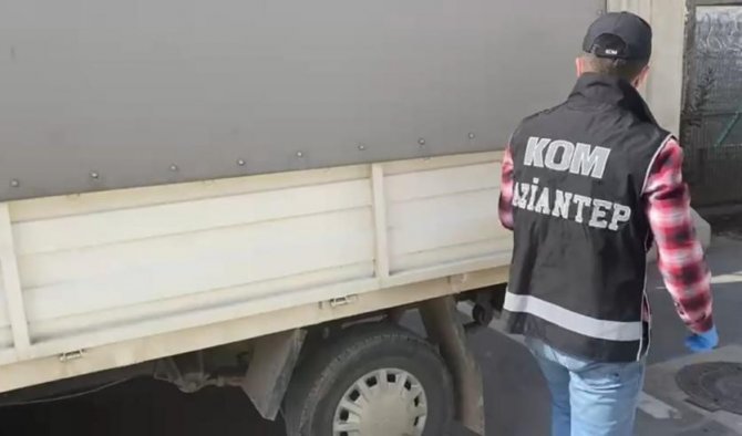Gaziantep’te 4 Bin 265 Paket Kaçak Sigara Ele Geçirildi