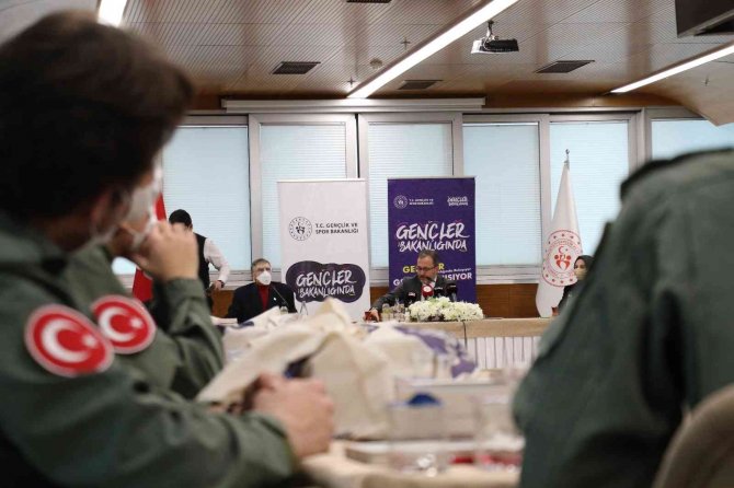 Aziz Sancar, Gençlik Ve Spor Bakanlığı’nda Gençlerle Buluştu
