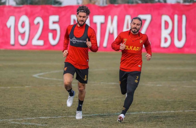 Göztepe’de Galatasaray Maçı Hazırlıkları Sürüyor