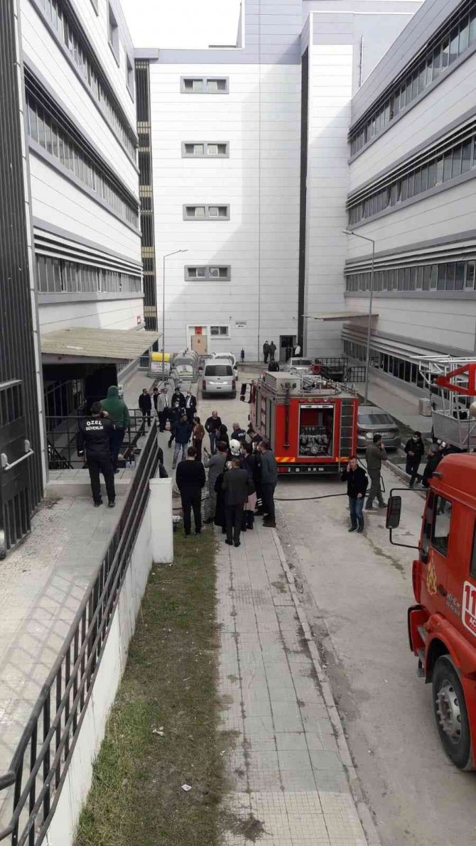 Eğitim Ve Araştırma Hastanesi’nde Yangın