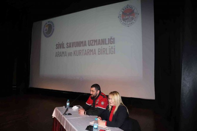 Kartal Belediyesi Afet Gönüllüleri Eğitimleri Sona Erdi