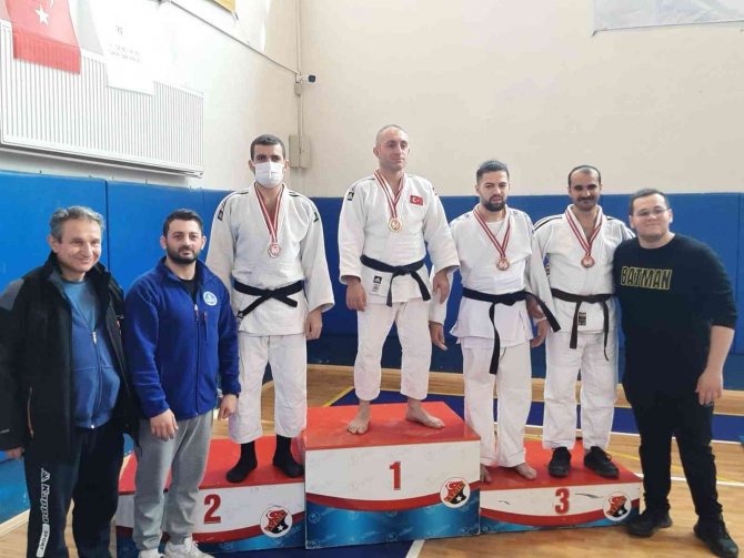 Kağıtspor’un Engelsiz Şampiyonları