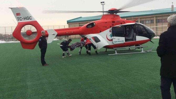 Kalp Krizi Geçiren Yaşlı Kadın Hava Ambulansla Konya’ya Sevk Edildi