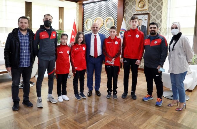 Başkan Söğüt, Sporcuları Ağırladı