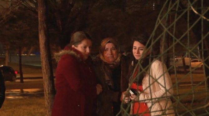Maltepe’de Takla Atan Otomobil Doğalgaz Kutularına Çarptı, 1 Kişi Yaralandı