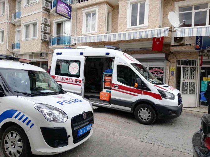 Ev Sahibi Şüphesinde Haklı Çıktı, Yaşlı Adam Evinde Ölü Bulundu