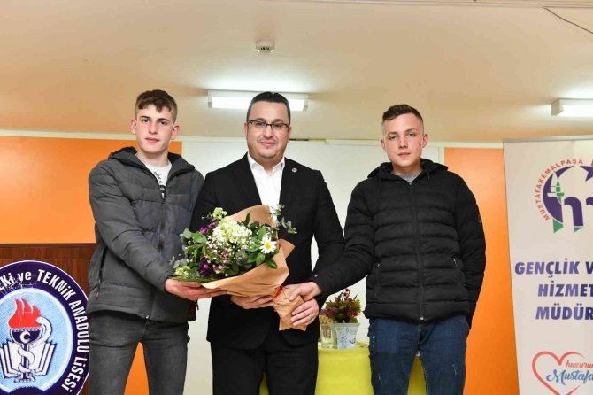 Başkan Kanar Öğrencilerle Bir Araya Geldi