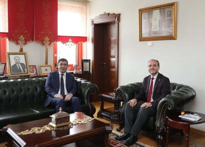 Nevşehir Hacı Bektaş Veli Üniversitesi Rektöründen, Niğde Öhü’ye Ziyaret