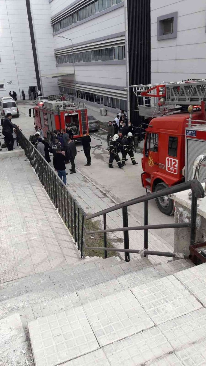 Eğitim Ve Araştırma Hastanesi’nde Yangın