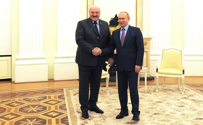 Putin: "Belarus’ta Gerçekleştirdiğimiz Tatbikatlar Kimse İçin Bir Tehdit Oluşturmuyor”