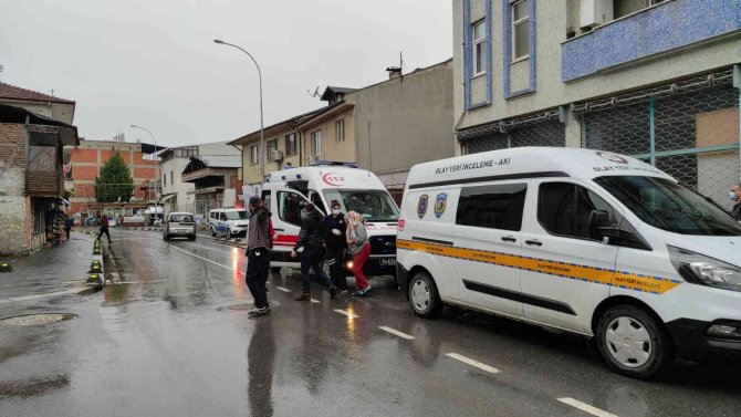 Önce Karısını Tüfekle Vurdu, Sonra Kayınvalidesini Dipçikle Yaraladı