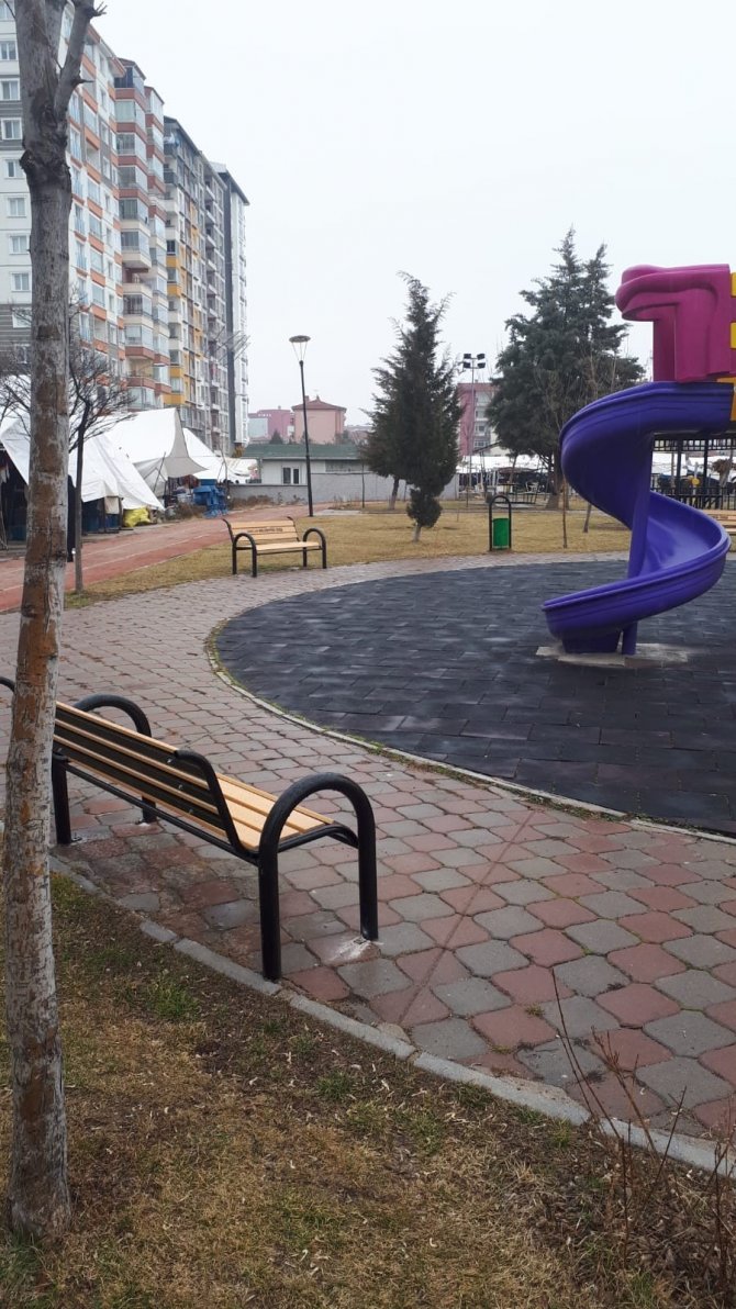 Sincan’da Parklar Bahara Hazırlanıyor