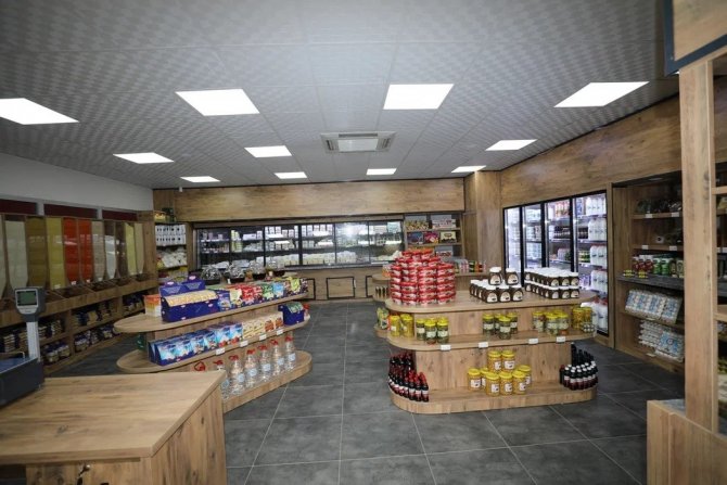 Yunusemre Belediyesinden Cepleri Rahatlatacak Market